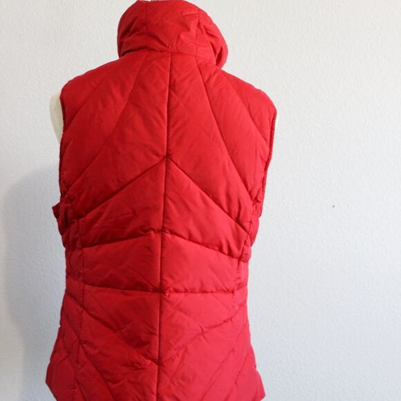 KENNETH COLE REACTION Women’s Red Puffy Down Vest Size M - Picture 8 of 8